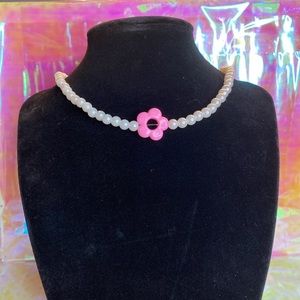 Pearl flower necklace.🧚🏼‍♀️